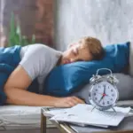 Zašto redovit raspored spavanja poboljšava san